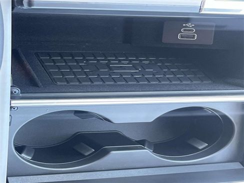 New 2025 Lincoln Navigator Reserve w/ Jet Appearance Package image 21