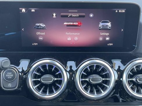Certified 2025 Mercedes-Benz GLA 35 AMG 4MATIC image 36