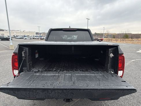 Used 2018 Honda Ridgeline Sport image 22