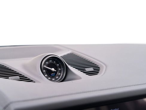 New 2026 Porsche Cayenne Coupe image 26