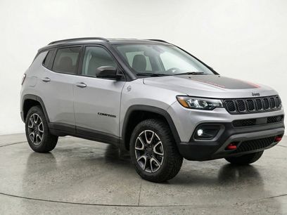Used 2025 Jeep Compass Trailhawk
