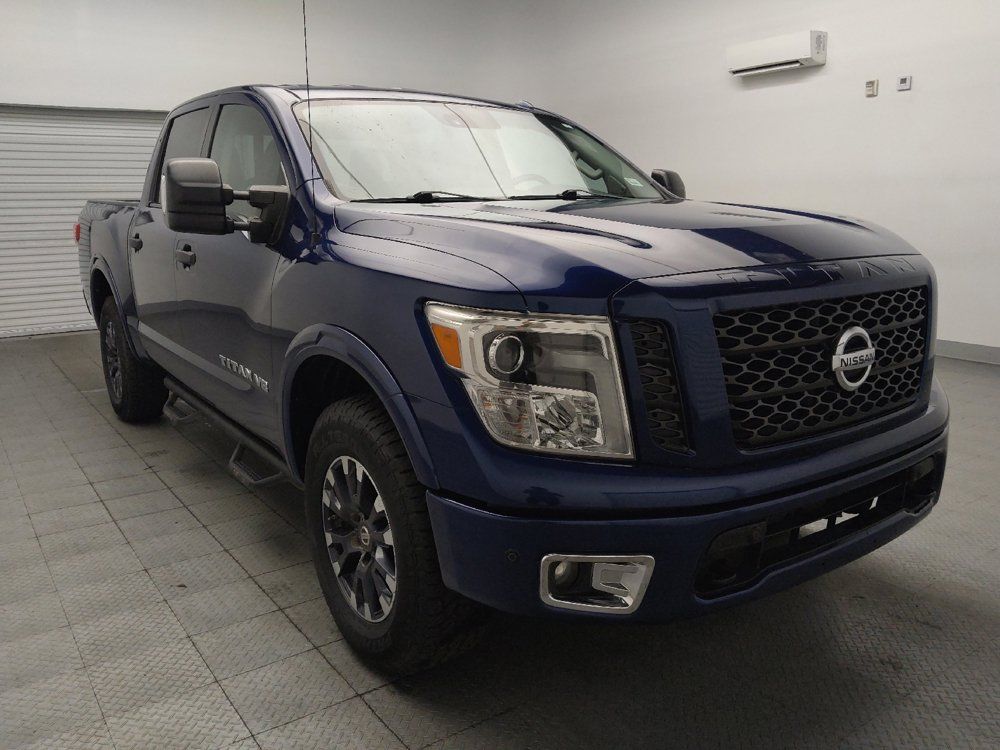 Used 2018 Nissan Titan PRO-4X w/ Pro-4x Utility Package AWD/4WD image 13