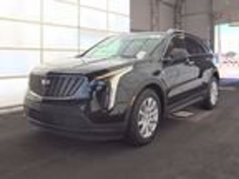Used 2023 Cadillac XT4 Luxury w/ Driver Awareness Package FWD image 1