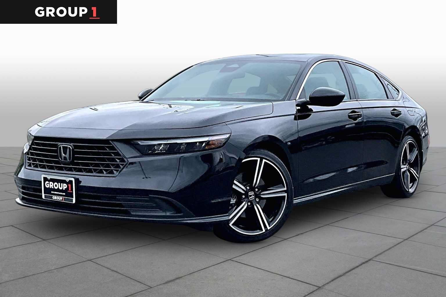 Used 2024 Honda Accord Sport image 1