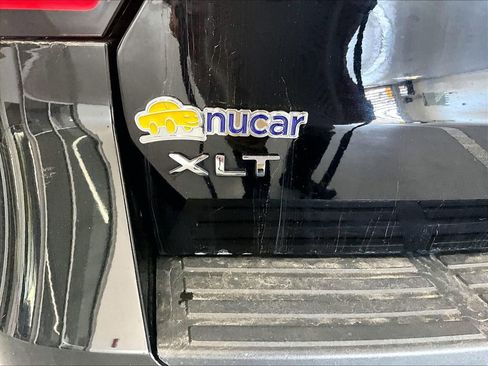 Used 2024 Ford Expedition XLT image 29