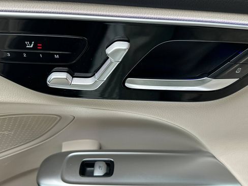 Certified 2022 Mercedes-Benz C 300 Sedan image 20