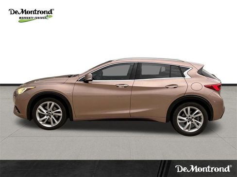 Used 2018 INFINITI QX30 Premium w/ Cargo Package image 8