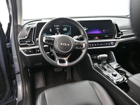 Used 2023 Kia Sportage EX FWD image 18
