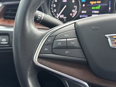 Used 2024 Cadillac XT5 Premium Luxury w/ Technology Package image 14