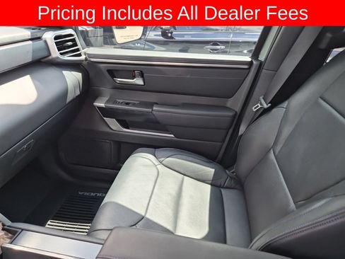 Used 2025 Toyota Sequoia Platinum AWD/4WD image 8