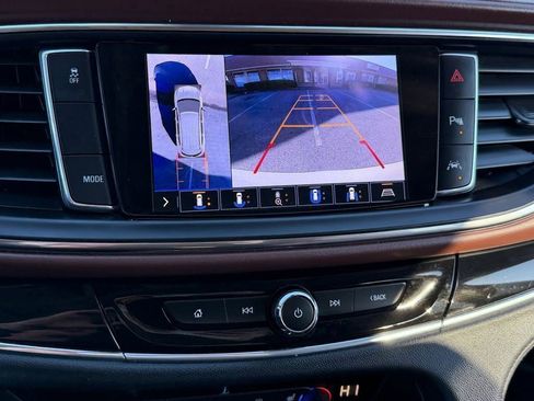 Used 2021 Buick Enclave Avenir w/ Avenir Technology Package image 20