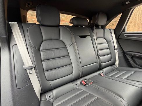 Used 2022 Porsche Macan GTS image 23