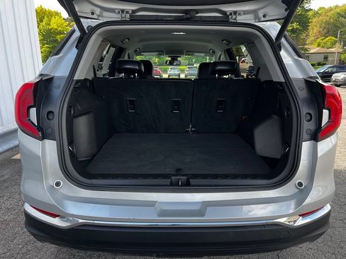 Used 2020 GMC Terrain SLT w/ Preferred Package AWD/4WD image 7