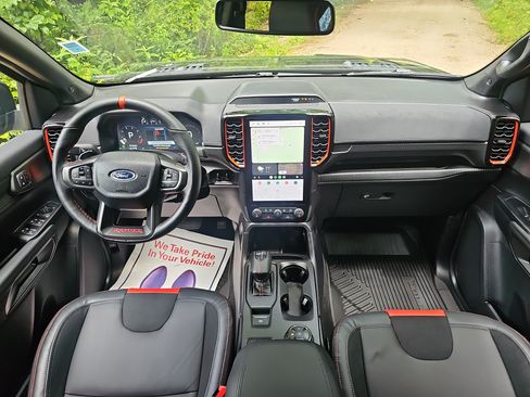 Used 2025 Ford Ranger Raptor AWD/4WD image 17