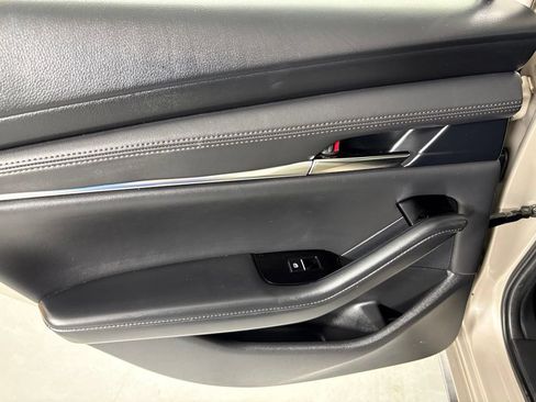 Used 2024 MAZDA MAZDA3 s FWD image 34
