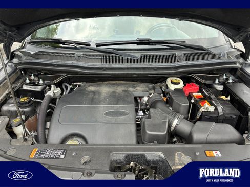 Used 2017 Ford Explorer Limited AWD/4WD image 22