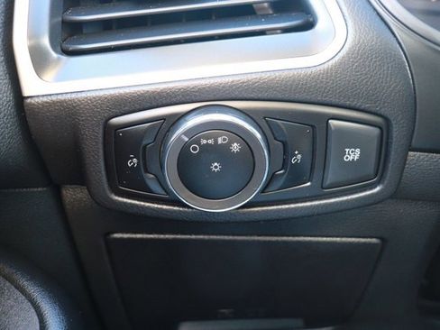 Used 2023 Ford Edge SEL image 24