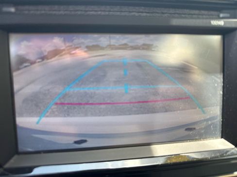 Used 2014 Toyota Corolla LE FWD image 33