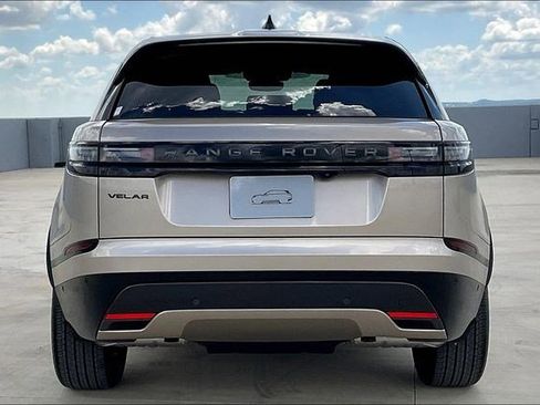 New 2026 Land Rover Range Rover Velar Dynamic SE image 4