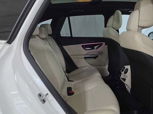 Certified 2026 Mercedes-Benz GLC 300 4MATIC image 12