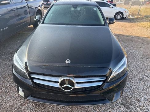 Used 2019 Mercedes-Benz C 300 Sedan image 2