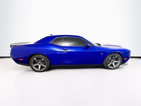 Used 2022 Dodge Challenger SRT Hellcat Redeye image 33