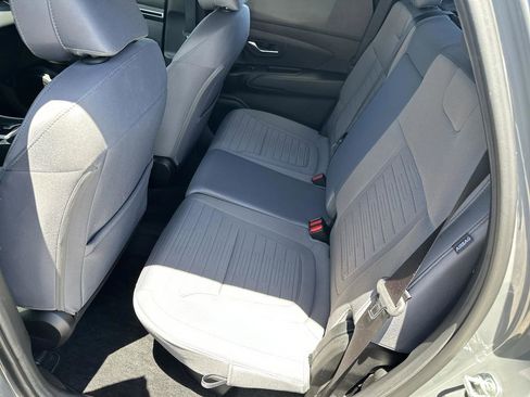 Certified 2024 Hyundai Santa Cruz SEL FWD image 22