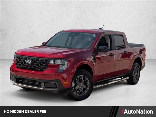 Used 2025 Ford Maverick XLT w/ Equipment Group 302A AWD/4WD image 1