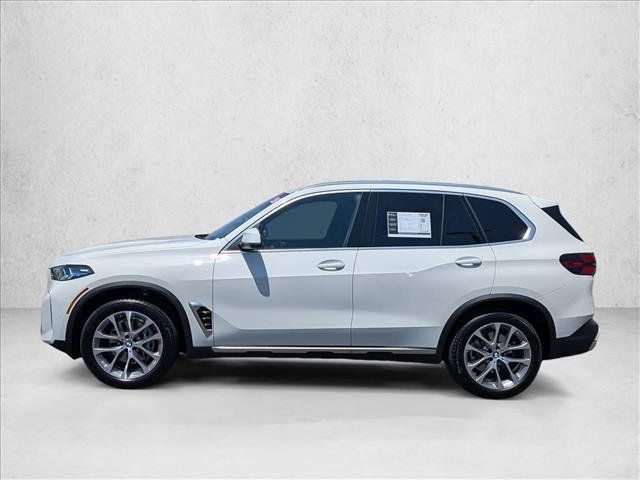 Used 2026 BMW X5 sDrive40i RWD image 9