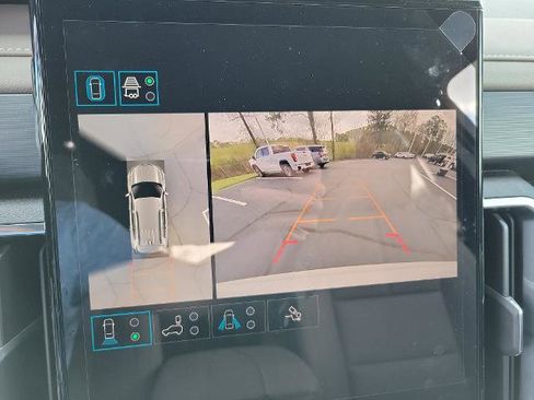New 2026 GMC Acadia Elevation w/ Elevation Premium Package FWD image 19