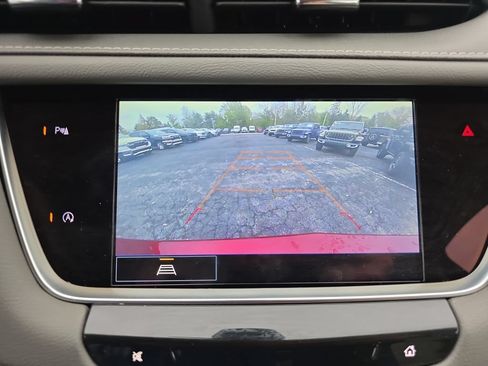 Used 2024 Cadillac XT5 Premium Luxury w/ LPO, Floor Liner Package FWD image 18