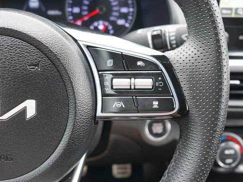 Certified 2023 Kia Forte GT-Line w/ GT-Line Technology Package FWD image 15