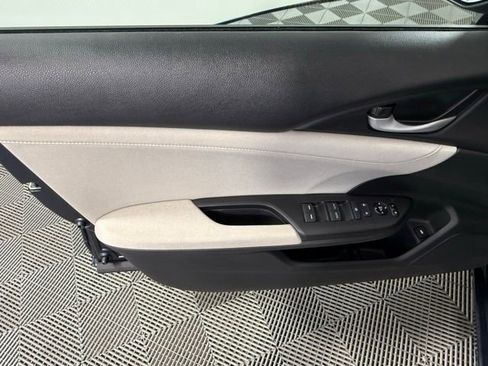 Used 2022 Honda Insight EX image 13