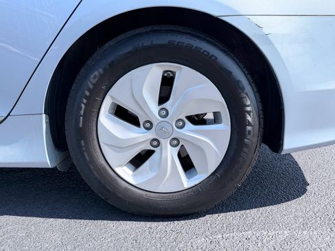 Used 2015 Hyundai Sonata 4DR SDN image 32