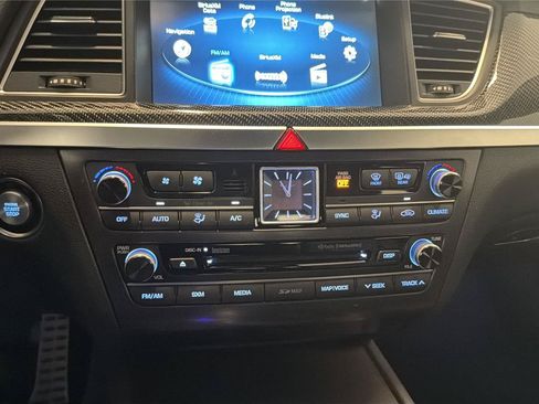 Used 2018 Genesis G80 3.3T Sport AWD/4WD image 18
