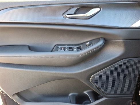 New 2025 Jeep Grand Cherokee Laredo X w/ Luxury Tech Group I image 8