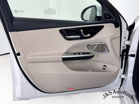 Used 2023 Mercedes-Benz C 300 4MATIC Sedan w/ Exclusive Trim Package image 22