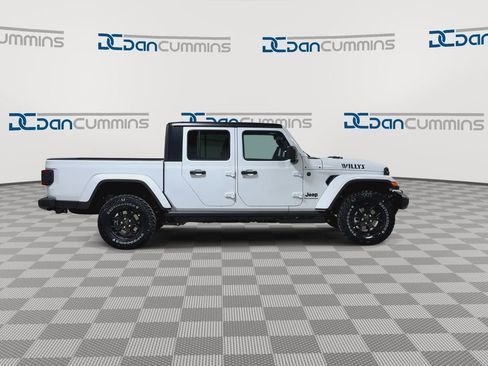 New 2026 Jeep Gladiator Willys image 9