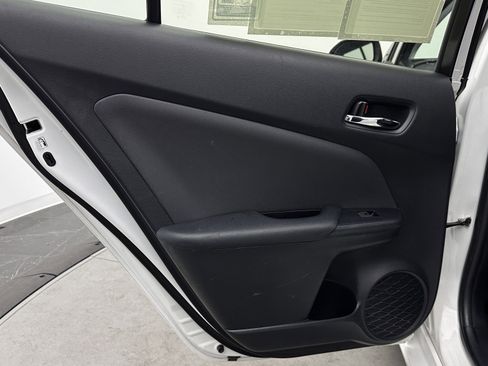 Used 2017 Toyota Prius Two FWD image 19