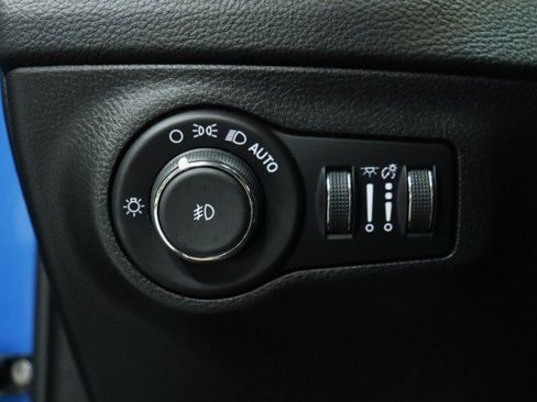 Used 2021 Jeep Compass Latitude w/ Convenience Group AWD/4WD image 9