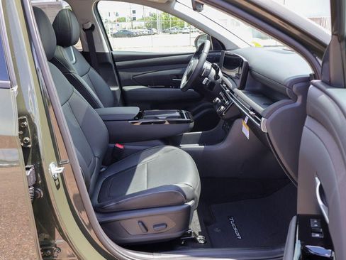 New 2026 Hyundai Tucson Limited FWD image 8