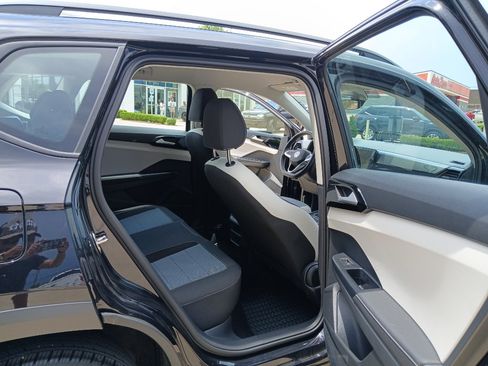 Used 2025 Volkswagen Taos S FWD image 20