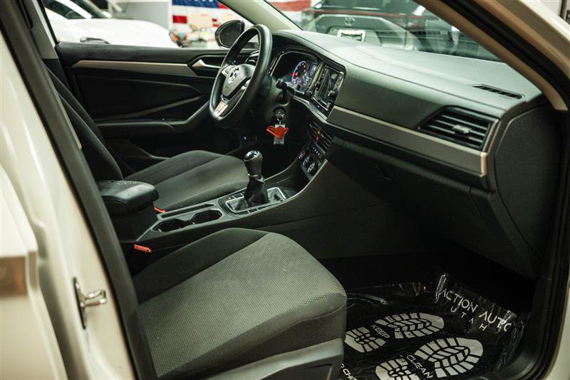 Used 2019 Volkswagen Jetta S w/ Driver Assistance Package FWD image 12