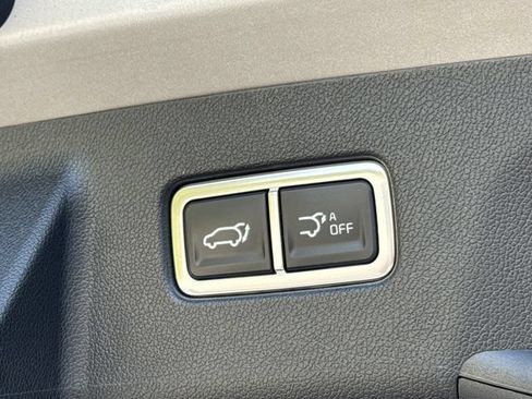 Used 2025 Kia Sorento SX AWD/4WD image 10