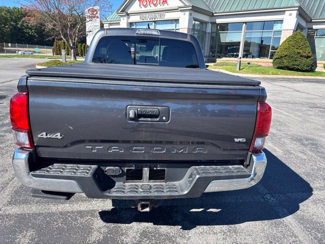 Used 2023 Toyota Tacoma SR5 AWD/4WD image 5