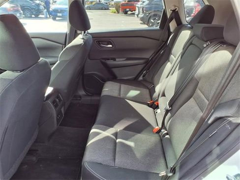 Certified 2024 Nissan Rogue SV image 17