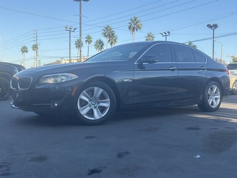 Used 2012 BMW 528i Sedan image 2
