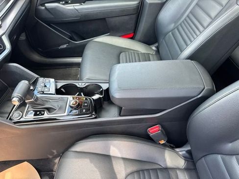 Used 2025 Kia Sportage SX FWD image 17