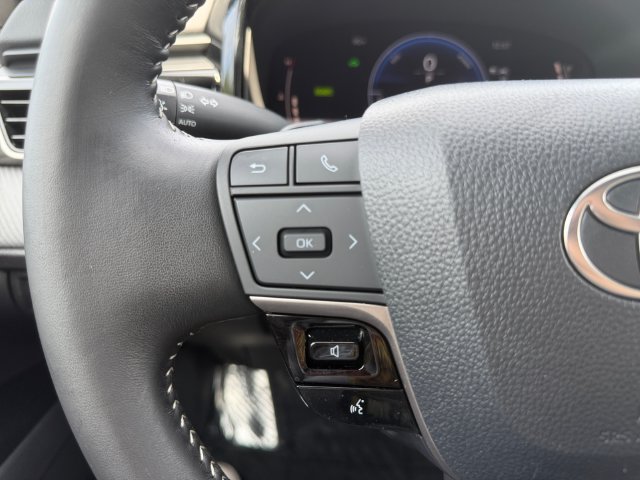 Certified 2025 Toyota Camry SE w/ Multimedia Upgrade Package FWD image 24