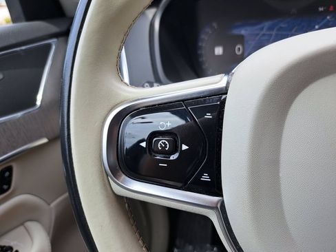 Used 2023 Volvo XC90 B6 Core w/ Climate Package AWD/4WD image 19